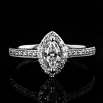 App: $4,260 0.40ct SI1 CLARITY E COLOR CENTER Diamond Platinum Ring (0.66ctw Diamonds) (Vault_R41) 